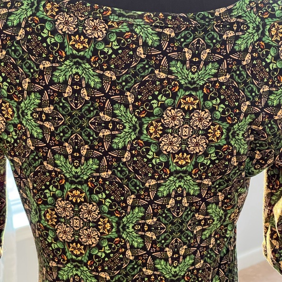 LulaRoe Gorgeous Dress in Size M. Only wore once for 1/2 a day. LN condition - Picture 5 of 7